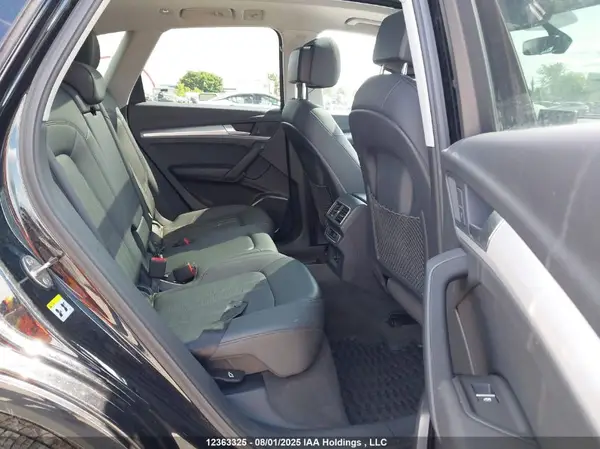 WA1BNAFY2J2237246 2018 AUDI Q5 - Image 8