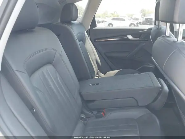 WA1BNAFY2J2238185 2018 AUDI Q5 - Image 8