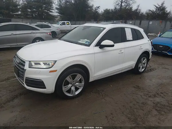 WA1BNAFY2J2240907 2018 AUDI Q5 - Image 2