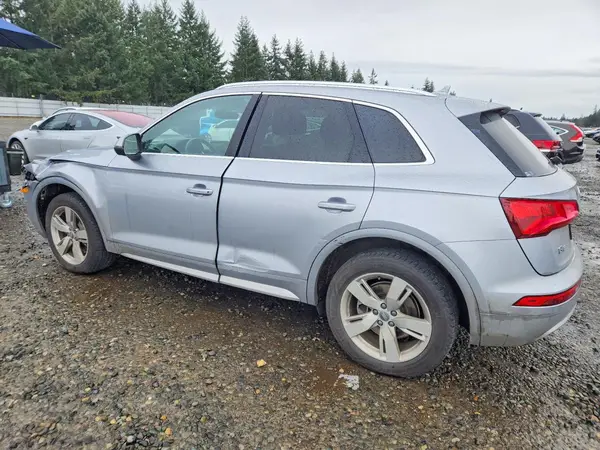 WA1BNAFY2J2242947 2018 AUDI Q5 - Image 2