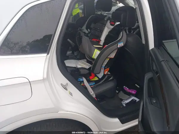 WA1BNAFY2J2244360 2018 AUDI Q5 - Image 8