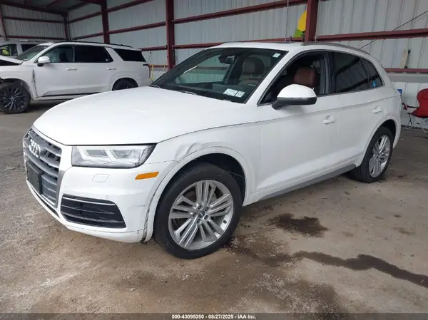 WA1BNAFY2J2246450 2018 AUDI Q5 - Image 2