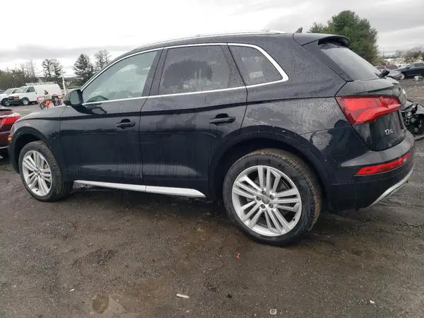 WA1BNAFY2J22475Y1 2018 AUDI Q5 - Image 2