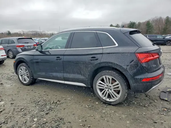 WA1BNAFY2J2249011 2018 AUDI Q5 - Image 2