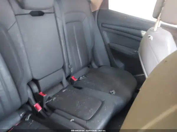 WA1BNAFY2K2027456 2019 AUDI Q5 - Image 8