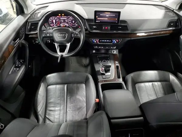 WA1BNAFY2K2035945 2019 AUDI Q5 - Image 8