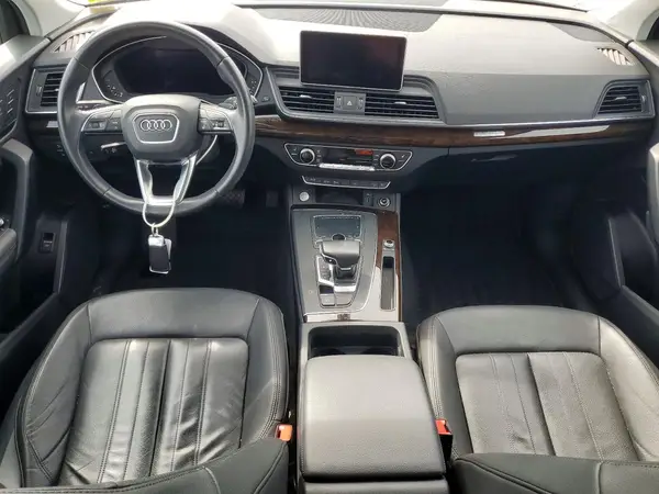 WA1BNAFY2K2042619 2019 AUDI Q5 - Image 8