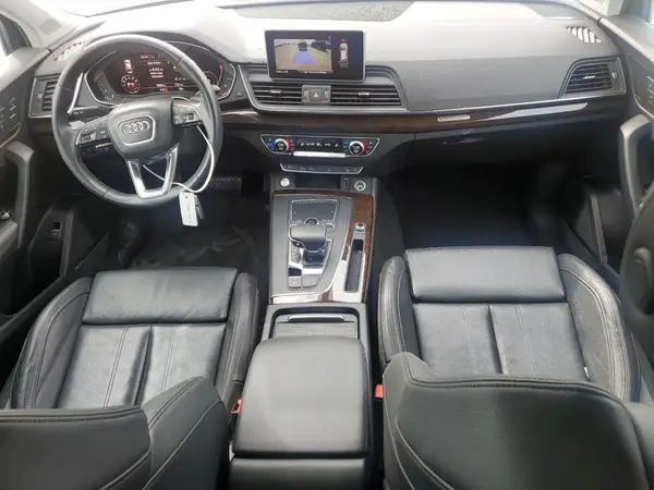 WA1BNAFY2K2049246 2019 AUDI Q5 - Image 8