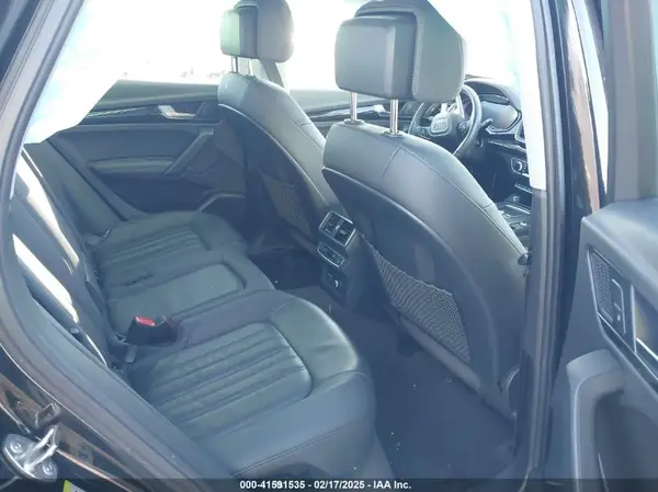 WA1BNAFY2K2050168 2019 AUDI Q5 - Image 8