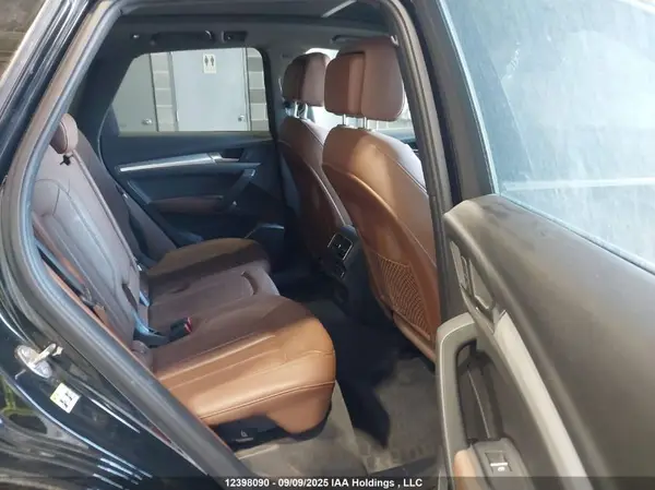 WA1BNAFY2K2054558 2019 AUDI Q5 - Image 8