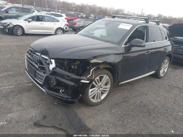 WA1BNAFY2K2076267 2019 AUDI Q5 - Image 2