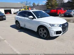 WA1BNAFY2K2076933 2019 AUDI Q5