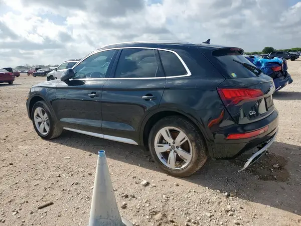 WA1BNAFY2K2077001 2019 AUDI Q5 - Image 2