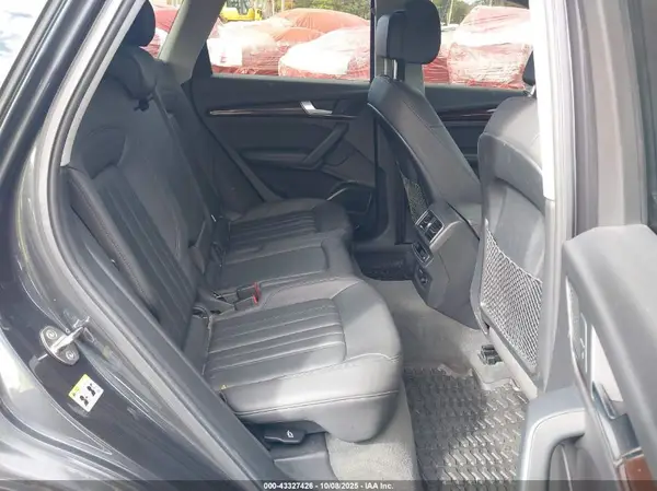 WA1BNAFY2K2087267 2019 AUDI Q5 - Image 8