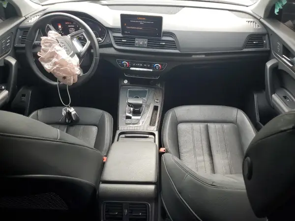WA1BNAFY2K2092520 2019 AUDI Q5 - Image 8