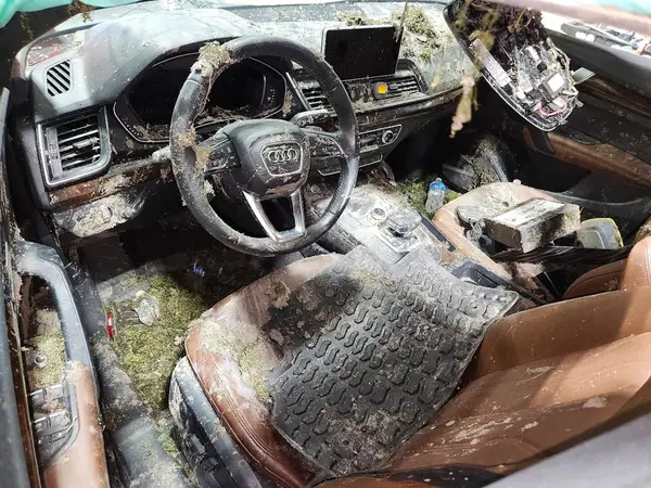 WA1BNAFY2K2093974 2019 AUDI Q5 - Image 8