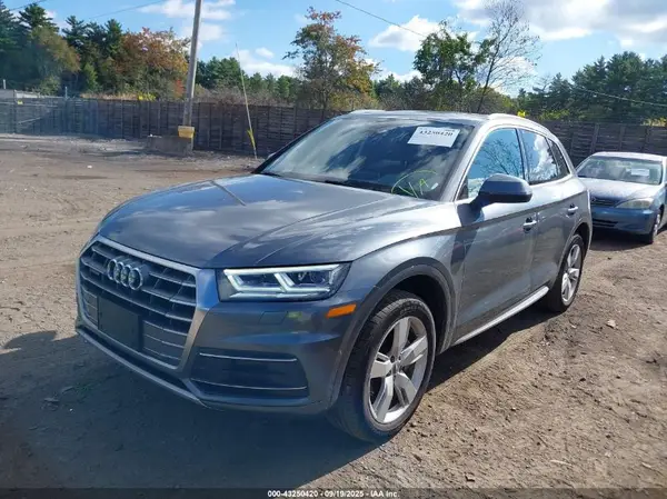 WA1BNAFY2K2099287 2019 AUDI Q5 - Image 2