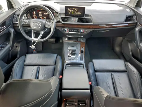 WA1BNAFY2K2106237 2019 AUDI Q5 - Image 8