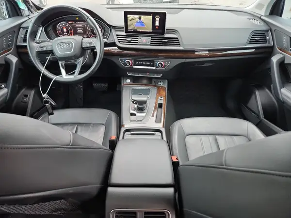 WA1BNAFY2K2113611 2019 AUDI Q5 - Image 8