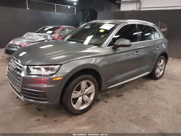 WA1BNAFY2K2116508 2019 AUDI Q5 - Image 2
