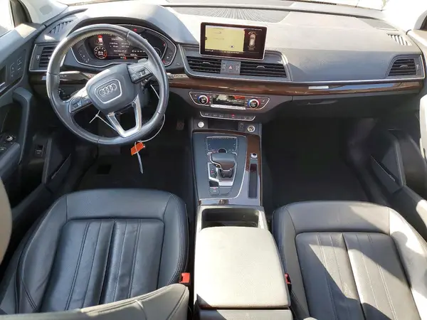 WA1BNAFY2K2129789 2019 AUDI Q5 - Image 8