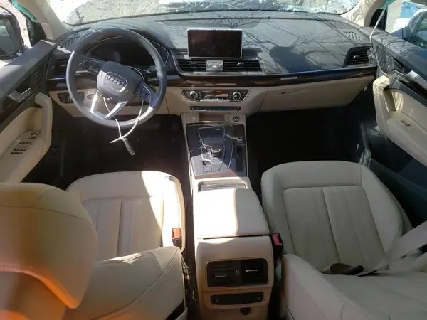 WA1BNAFY2K2130330 2019 AUDI Q5 - Image 8