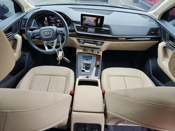 WA1BNAFY2K2132823 2019 AUDI Q5 - Image 8