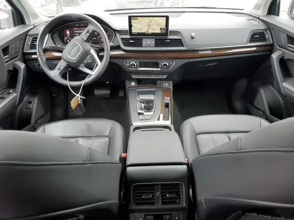 WA1BNAFY2K2135124 2019 AUDI Q5 - Image 8
