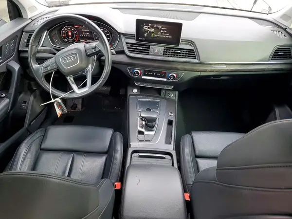 WA1BNAFY2L2009377 2020 AUDI Q5 - Image 8