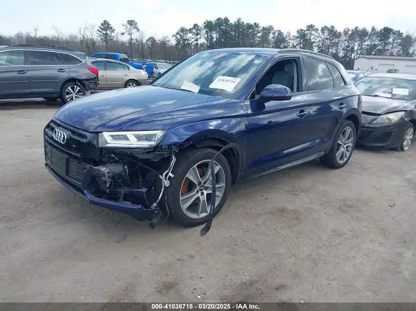 WA1BNAFY2L2011761 2020 AUDI Q5 - Image 2