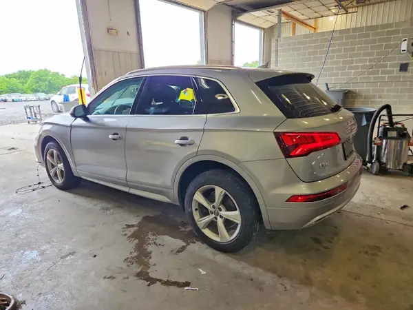 WA1BNAFY2L2017205 2020 AUDI Q5 - Image 2