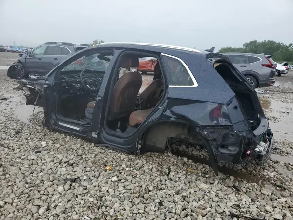 WA1BNAFY2L2035008 2020 AUDI Q5 - Image 2