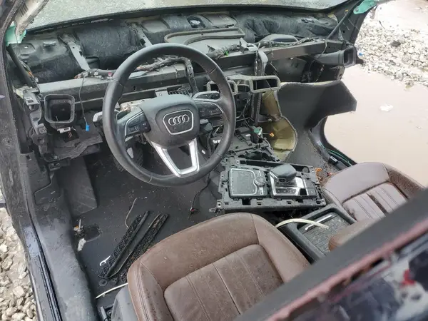 WA1BNAFY2L2035008 2020 AUDI Q5 - Image 8