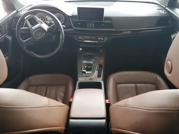 WA1BNAFY2L2039320 2020 AUDI Q5 - Image 8