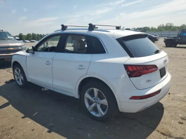WA1BNAFY2L2058546 2020 AUDI Q5 - Image 2