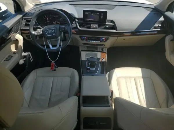 WA1BNAFY2L2058546 2020 AUDI Q5 - Image 8