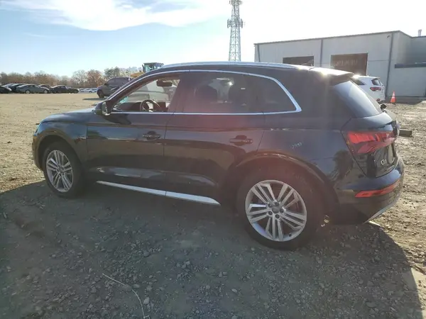 WA1BNAFY3J2005027 2018 AUDI Q5 - Image 2