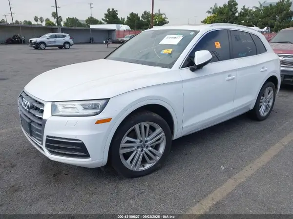 WA1BNAFY3J2006159 2018 AUDI Q5 - Image 2