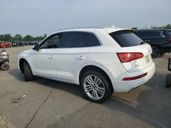 WA1BNAFY3J2009000 2018 AUDI Q5 - Image 2