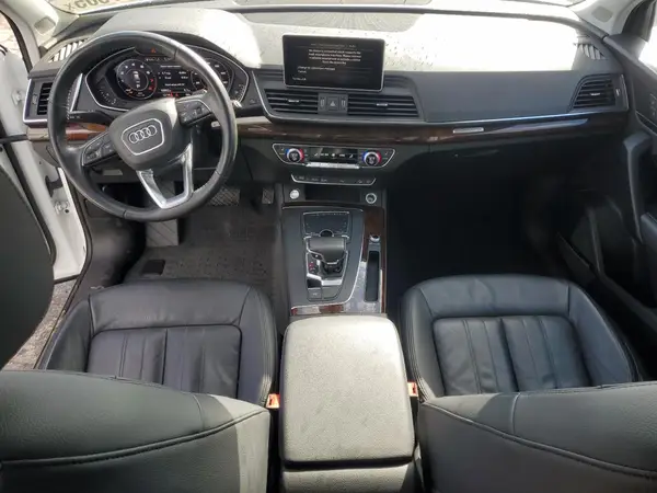 WA1BNAFY3J2009062 2018 AUDI Q5 - Image 8