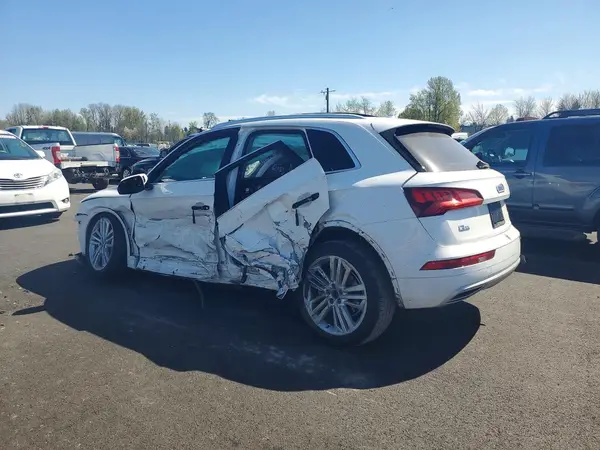 WA1BNAFY3J2010521 2018 AUDI Q5 - Image 2