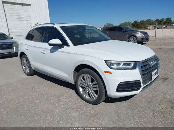 WA1BNAFY3J2019798 2018 AUDI Q5 - Image 1