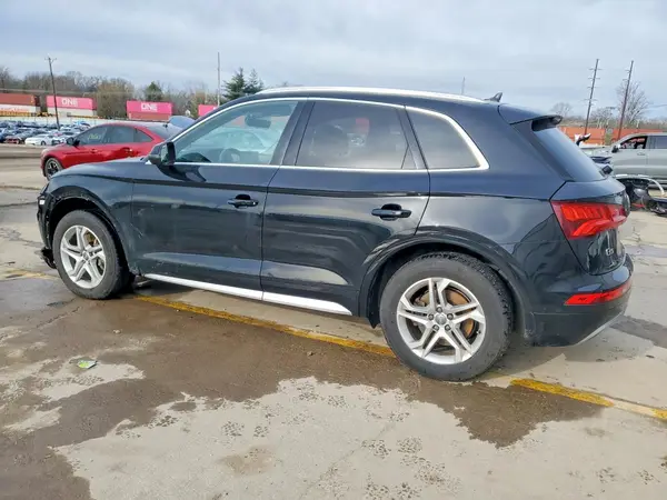 WA1BNAFY3J2043373 2018 AUDI Q5 - Image 2