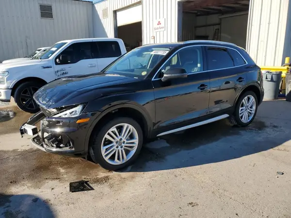 WA1BNAFY3J2073828 2018 AUDI Q5 - Image 1