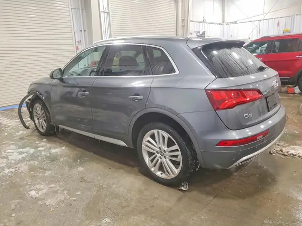 WA1BNAFY3J2078771 2018 AUDI Q5 - Image 2