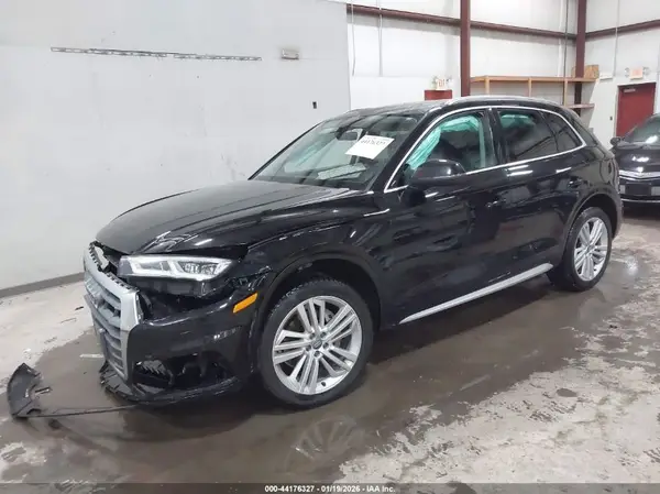 WA1BNAFY3J2098972 2018 AUDI Q5 - Image 2
