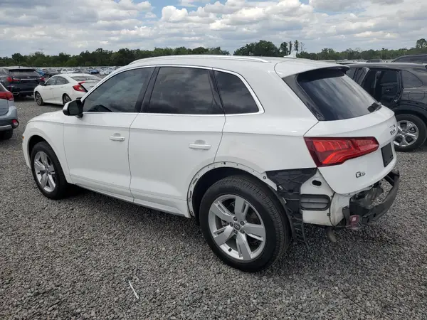 WA1BNAFY3J2100672 2018 AUDI Q5 - Image 2