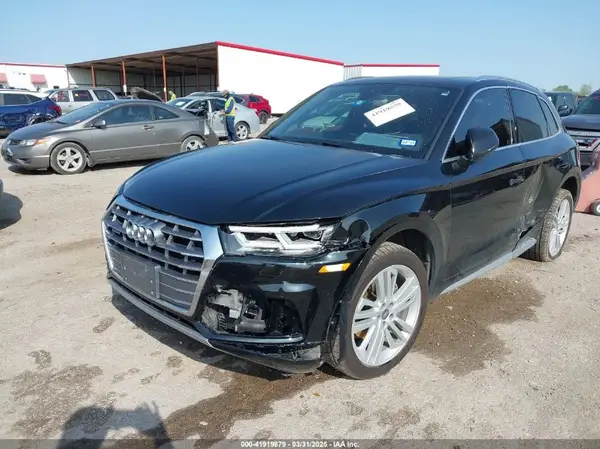 WA1BNAFY3J2113678 2018 AUDI Q5 - Image 2