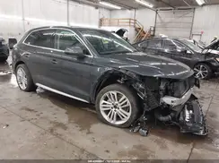 WA1BNAFY3J2126043 2018 AUDI Q5