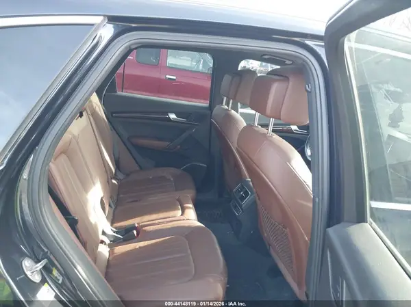 WA1BNAFY3J2135647 2018 AUDI Q5 - Image 8